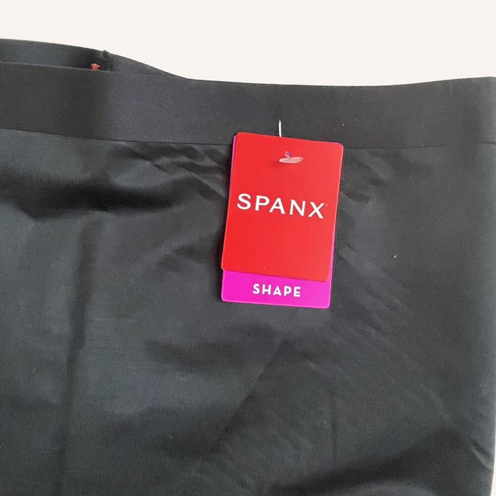 SPANX NWT Invisible Capri shaping leggings black size large - Picture 3 of 5